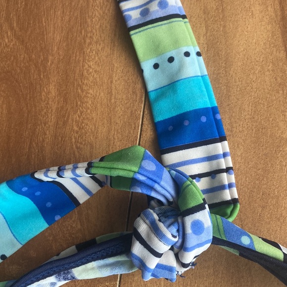 ALOHA💫Women’s Navy/Green Printed Halter Bikini Top - Picture 6 of 9